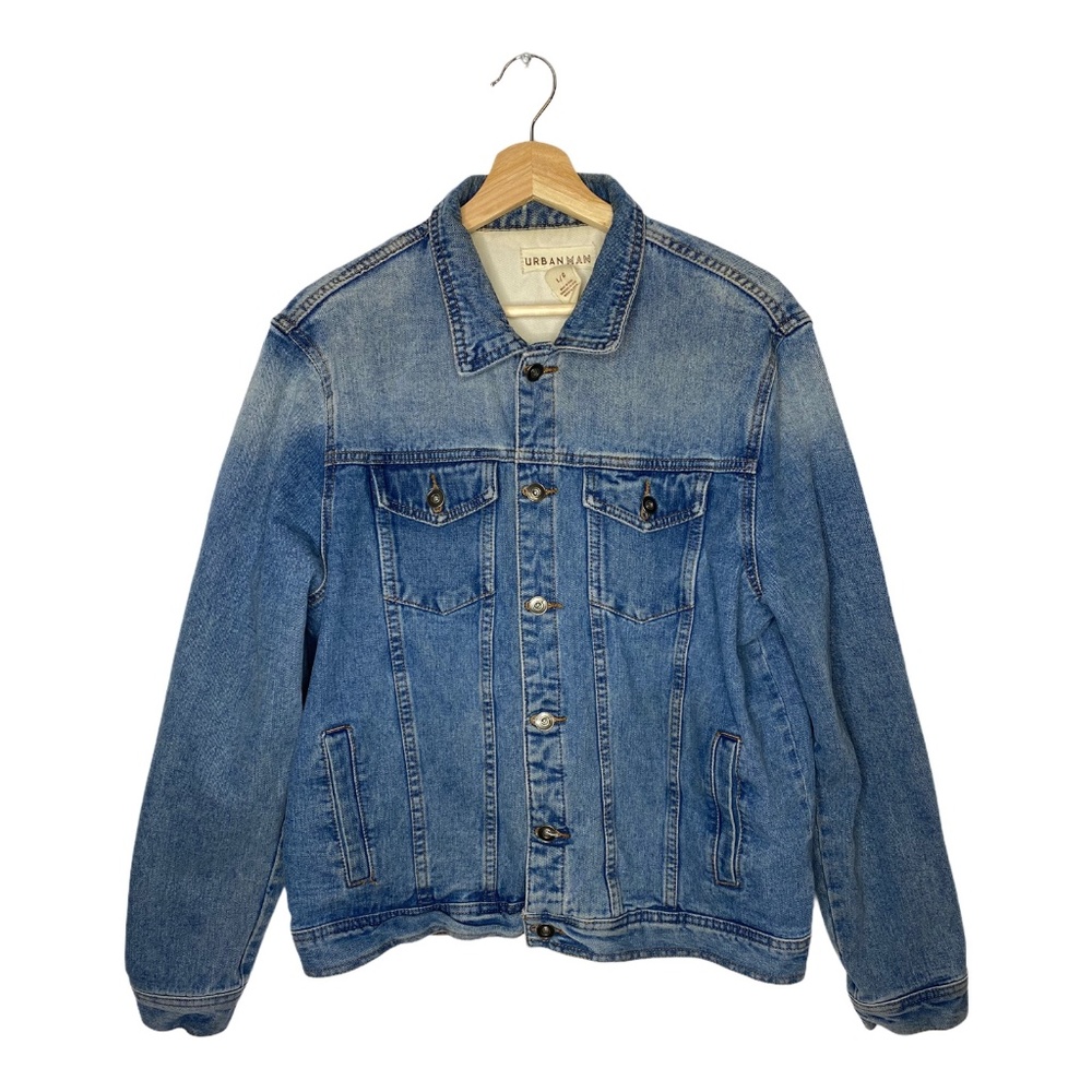 Urban Man Denim Jacket Light wash faded Look Large